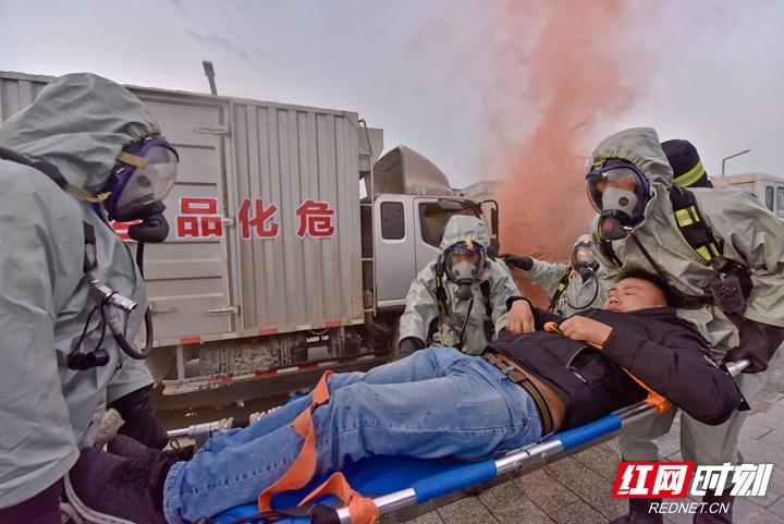 張家界玻璃橋最新事故及其影響，我的觀察與見解