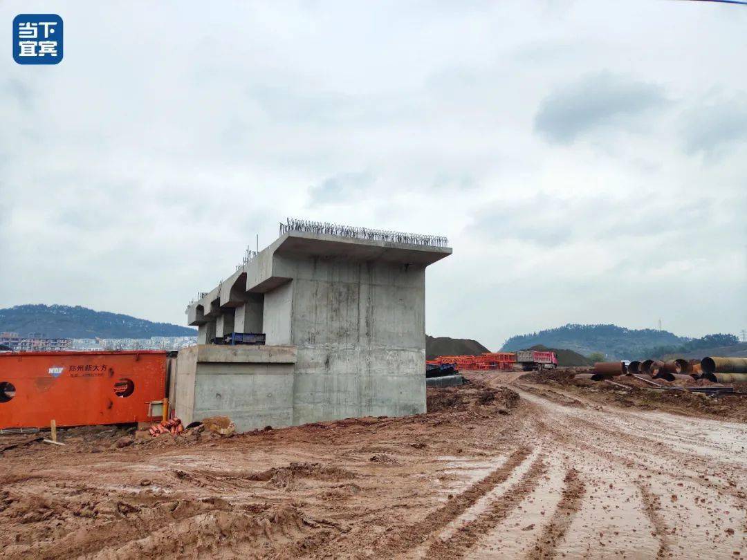 宜賓站前廣場最新動態(tài)更新