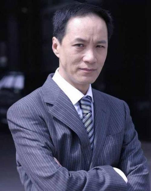 大嘴演員男，與自然美景的不解之緣之旅