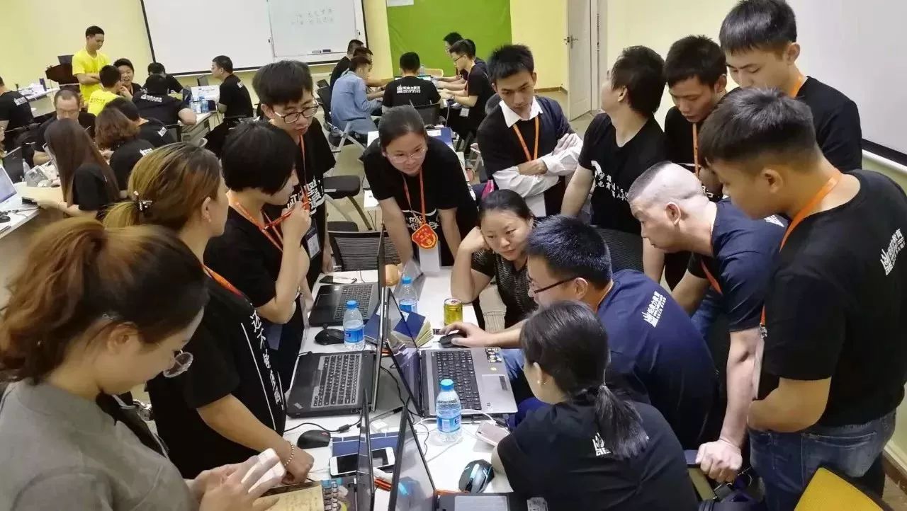 愛酷資訊速遞，學習變化，自信助力夢想實現(xiàn)