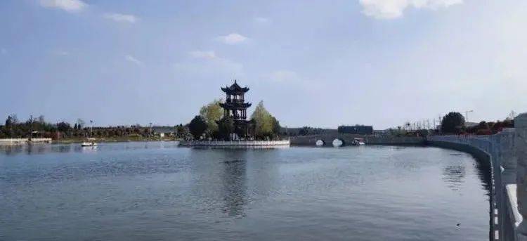 潢川縣最新動態(tài)，自然美景的探索之旅