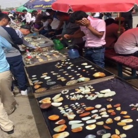 玉石市場繁榮背后的深度探析，最新動態(tài)與市場趨勢分析