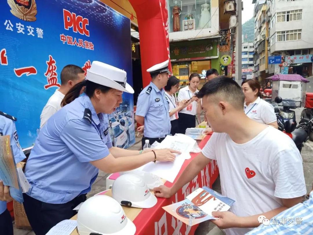 最新款SUV概念車引領(lǐng)未來駕駛風(fēng)潮！
