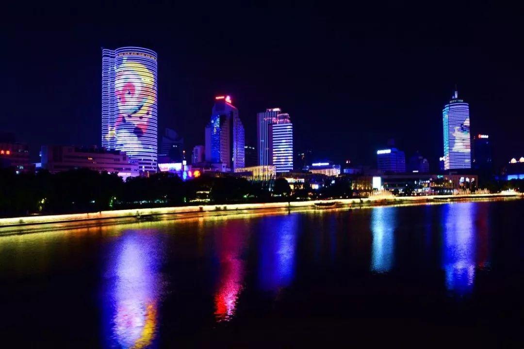 建三江最新招聘信息,建三江最新招聘信息的多元解讀與個(gè)人立場
