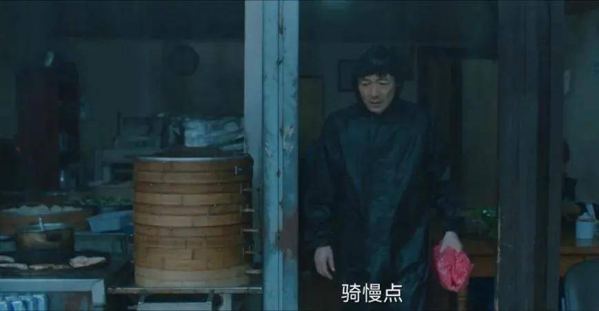 小巷深處的獨(dú)特觀影體驗(yàn)，最新倫理片中文版賞析