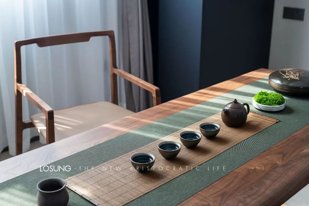 獻(xiàn)縣王培松，科技之光引領(lǐng)創(chuàng)新產(chǎn)品，照亮未來(lái)之路