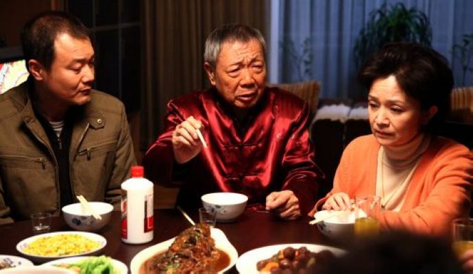 最新電視劇家庭倫理，小巷深處的家庭故事
